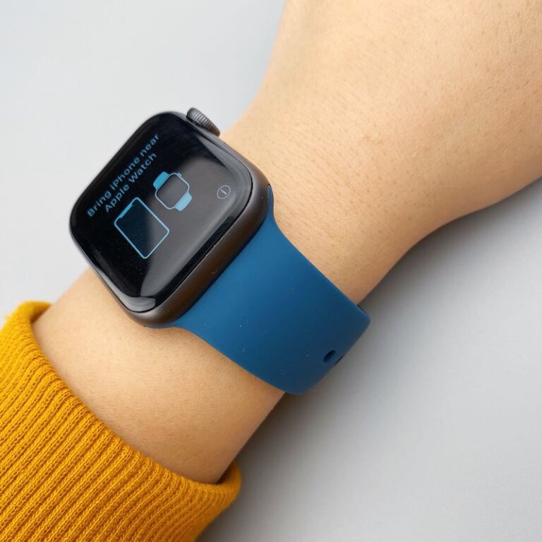 רצועת סיליקון לשעון חכם אפל ווטש Apple Watch – מגוון צבעים לבחירה!