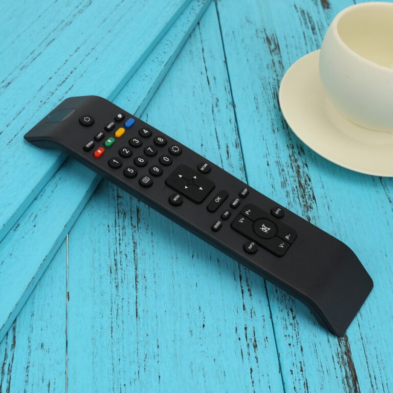 שלט אוניברסלי לטלוויזיות חכמות שארפ SHARP SMART TV דגם RC3902