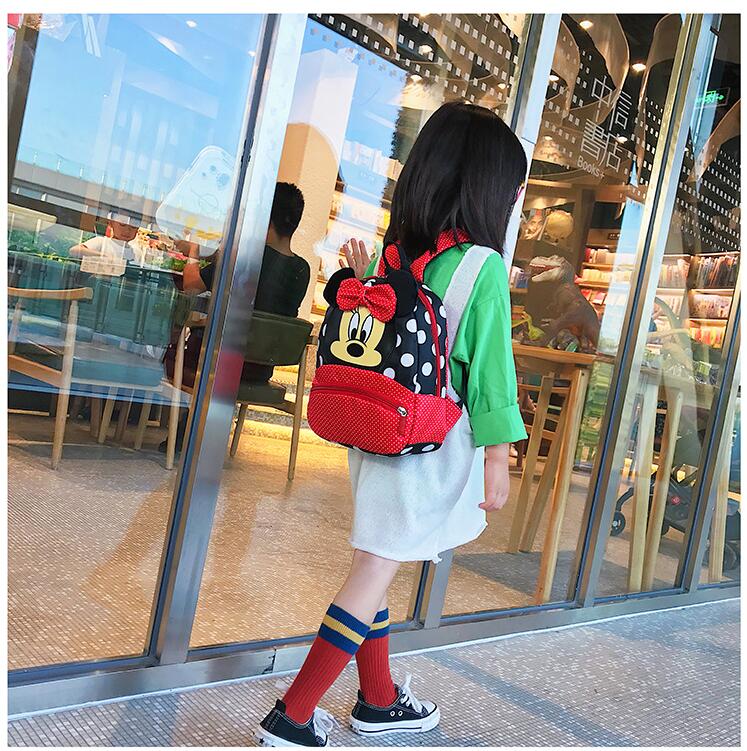 תיק לילדי הגן בעיצוב של מיקי ומיני מאוס!