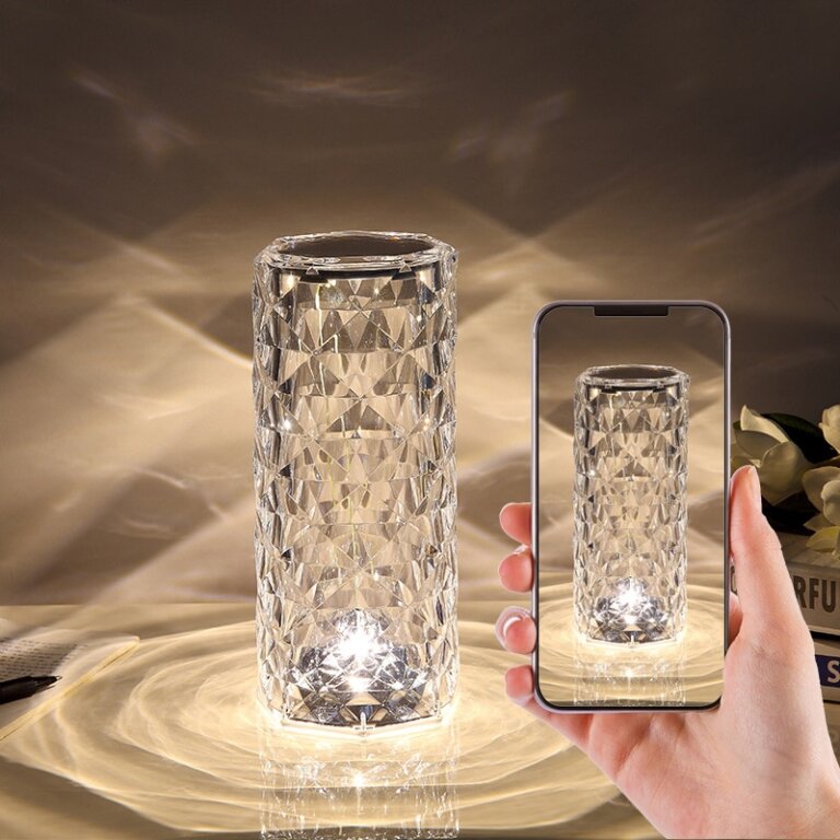 מנורת שולחן קריסטל LED מושלמת