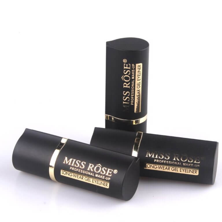 Eyeliner אייליינר ג’ל בצבע שחור – עמיד במים ולמשך שעות ארוכות