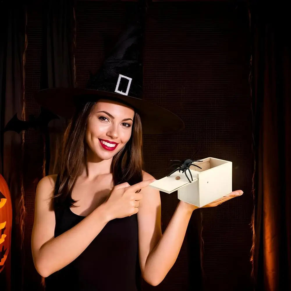 Trick Spider Funny Scare Box Wooden Hidden Box Quality Prank Wooden Scare Box Fun Game Prank Trick Friend Office Toys